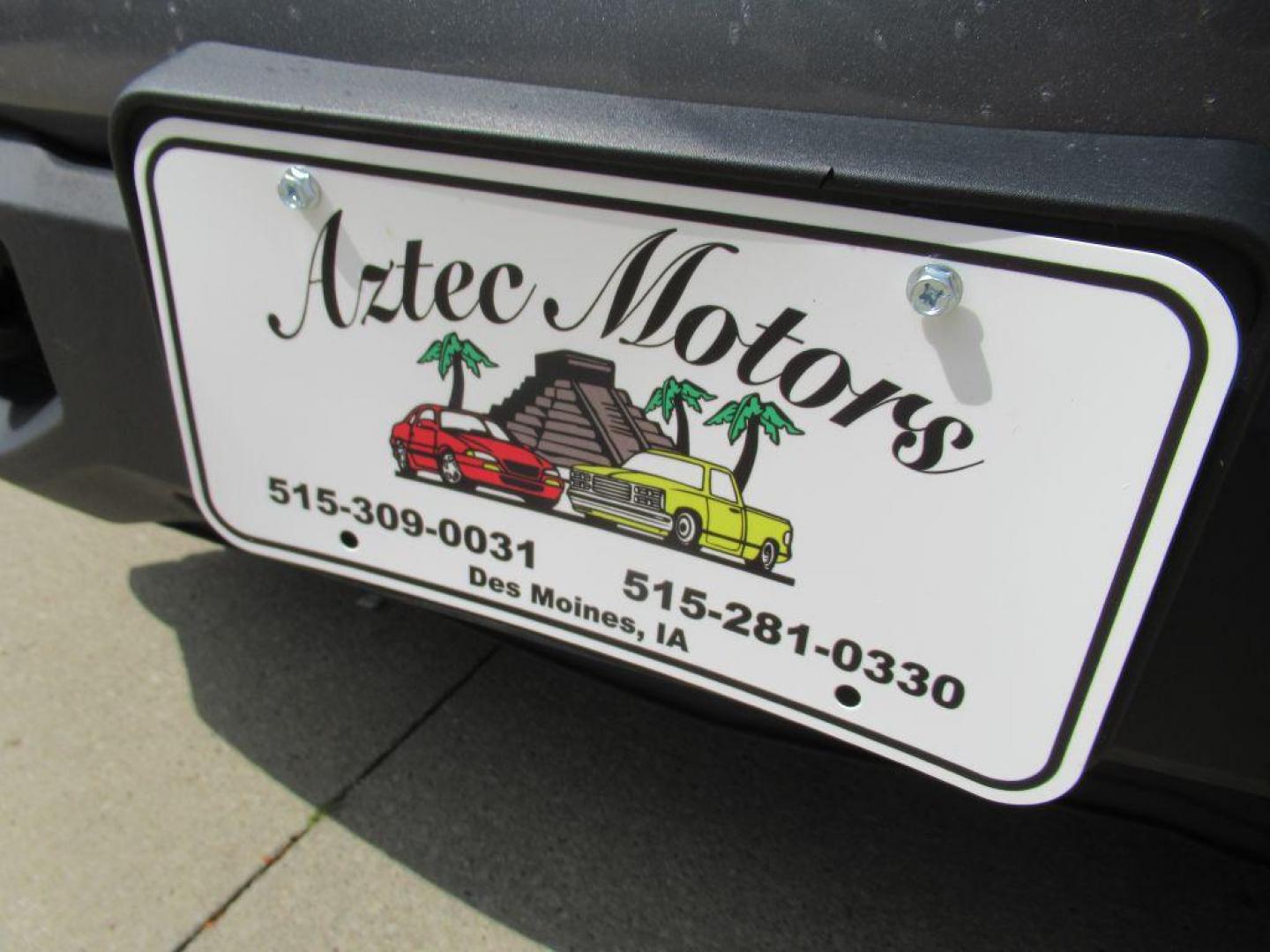 2021 GRAY CHEVROLET SILVERADO 1500 RST (3GCUYEET9MG) with an 3.0L engine, Automatic transmission, located at 908 SE 14th Street, Des Moines, IA, 50317, (515) 281-0330, 41.580303, -93.597046 - Photo#8