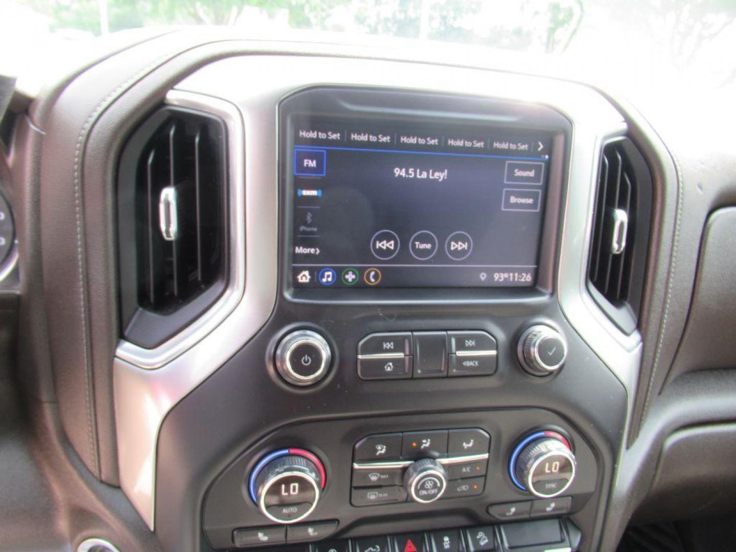 2021 GRAY CHEVROLET SILVERADO 1500 RST (3GCUYEET9MG) with an 3.0L engine, Automatic transmission, located at 908 SE 14th Street, Des Moines, IA, 50317, (515) 281-0330, 41.580303, -93.597046 - Photo#20
