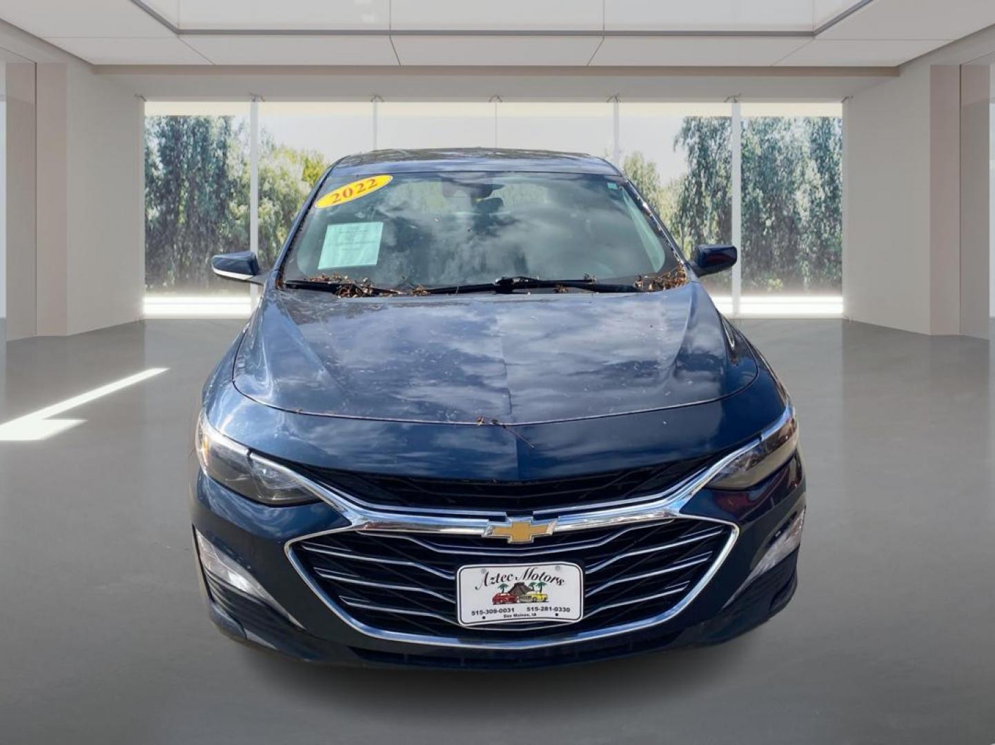 2022 BLUE CHEVROLET MALIBU LT (1G1ZD5ST9NF) with an 1.5L engine, Continuously Variable transmission, located at 908 SE 14th Street, Des Moines, IA, 50317, (515) 281-0330, 41.580303, -93.597046 - Photo#6