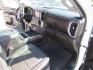 2022 WHITE GMC SIERRA 3500 DENALI (1GT49WEY1NF) with an 6.6L engine, Automatic transmission, located at 908 SE 14th Street, Des Moines, IA, 50317, (515) 281-0330, 41.580303, -93.597046 - Photo#13