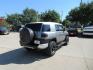 2011 SILVER TOYOTA FJ CRUISER (JTEBU4BF3BK) with an 4.0L engine, Automatic transmission, located at 908 SE 14th Street, Des Moines, IA, 50317, (515) 281-0330, 41.580303, -93.597046 - Photo#4