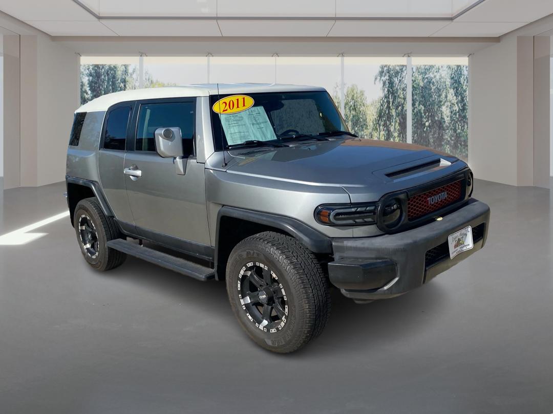 photo of 2011 TOYOTA FJ CRUISER 