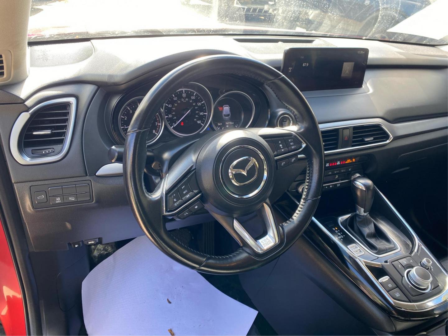 2022 RED MAZDA CX-9 TOURING (JM3TCBCY9N0) with an 2.5L engine, Automatic transmission, located at 908 SE 14th Street, Des Moines, IA, 50317, (515) 281-0330, 41.580303, -93.597046 - Photo#16