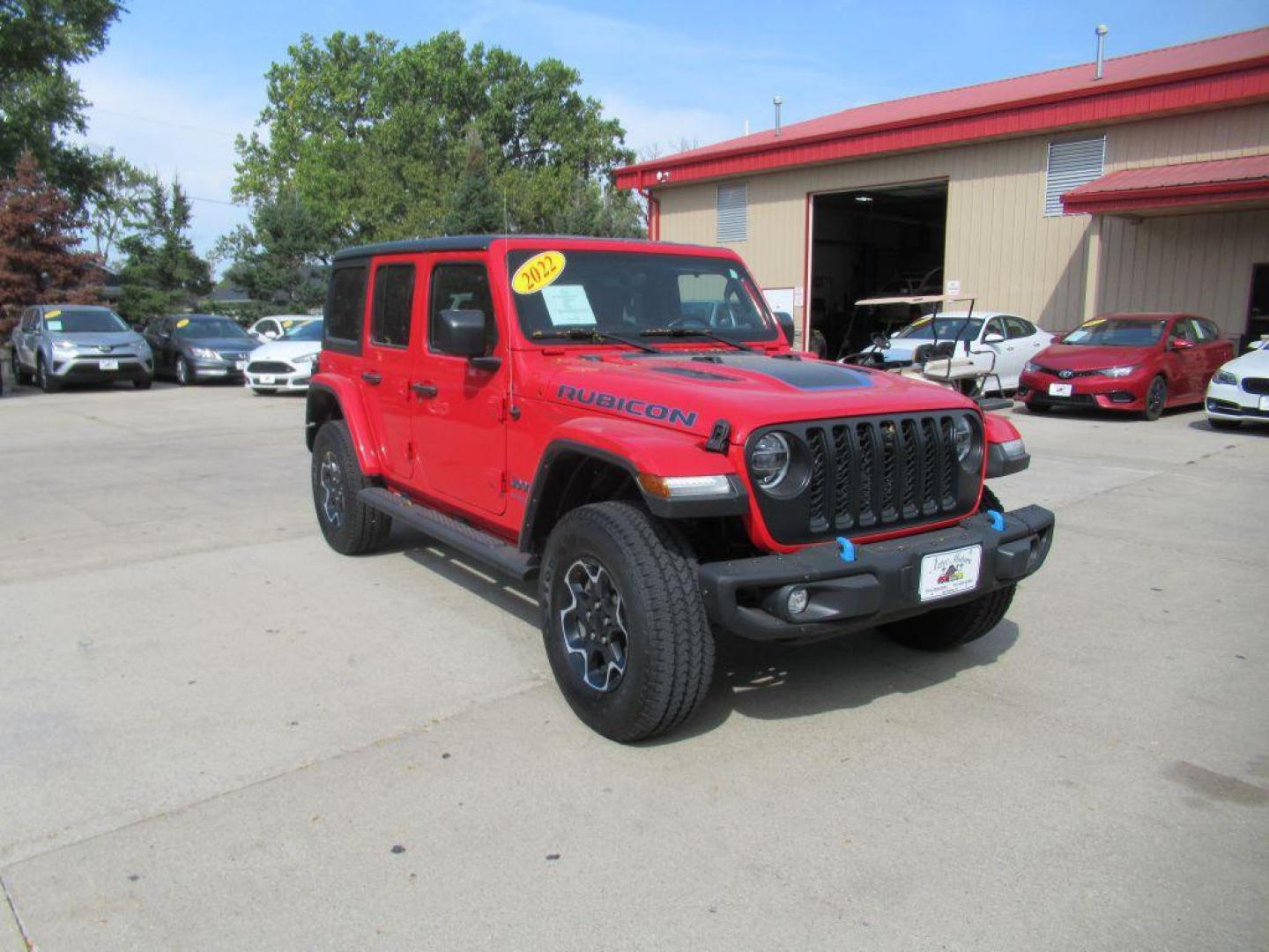 2022 RED JEEP WRANGLER UNLIMI RUBICON 4XE (1C4JJXR63NW) with an 2.0L engine, Automatic transmission, located at 908 SE 14th Street, Des Moines, IA, 50317, (515) 281-0330, 41.580303, -93.597046 - Photo#2