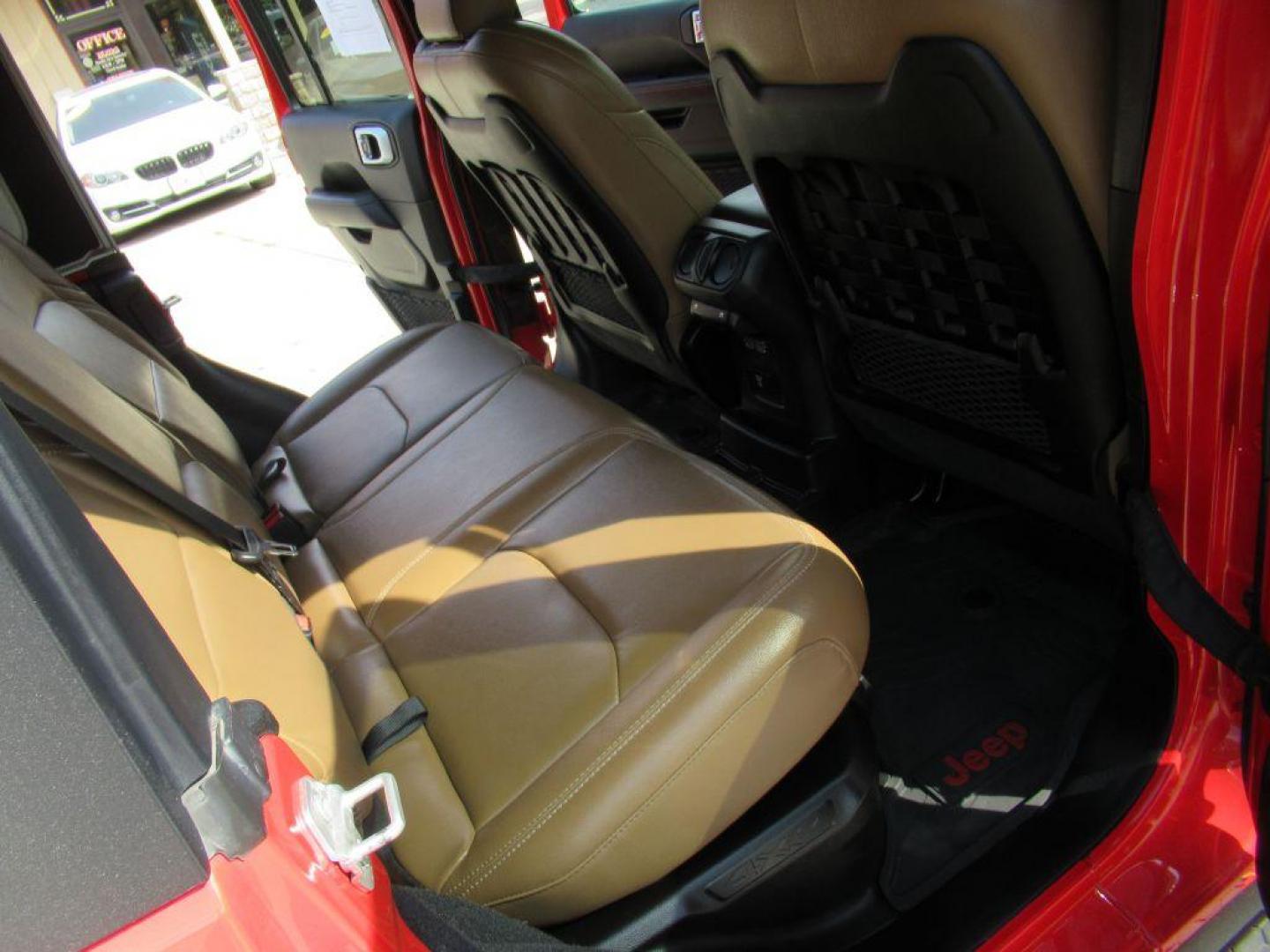 2022 RED JEEP WRANGLER UNLIMI RUBICON 4XE (1C4JJXR63NW) with an 2.0L engine, Automatic transmission, located at 908 SE 14th Street, Des Moines, IA, 50317, (515) 281-0330, 41.580303, -93.597046 - Photo#14