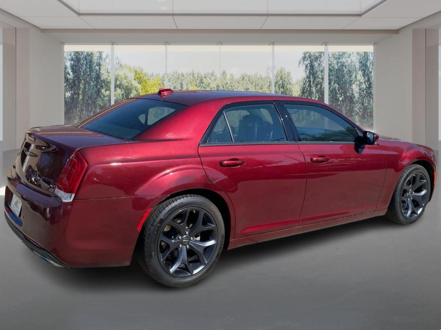 2023 RED CHRYSLER 300 S (2C3CCABG5PH) with an 3.6L engine, Automatic transmission, located at 908 SE 14th Street, Des Moines, IA, 50317, (515) 281-0330, 41.580303, -93.597046 - Photo#2