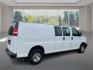 2020 WHITE CHEVROLET EXPRESS G2500 (1GCWGBFG6L1) with an 6.0L engine, Automatic transmission, located at 908 SE 14th Street, Des Moines, IA, 50317, (515) 281-0330, 41.580303, -93.597046 - Photo#2