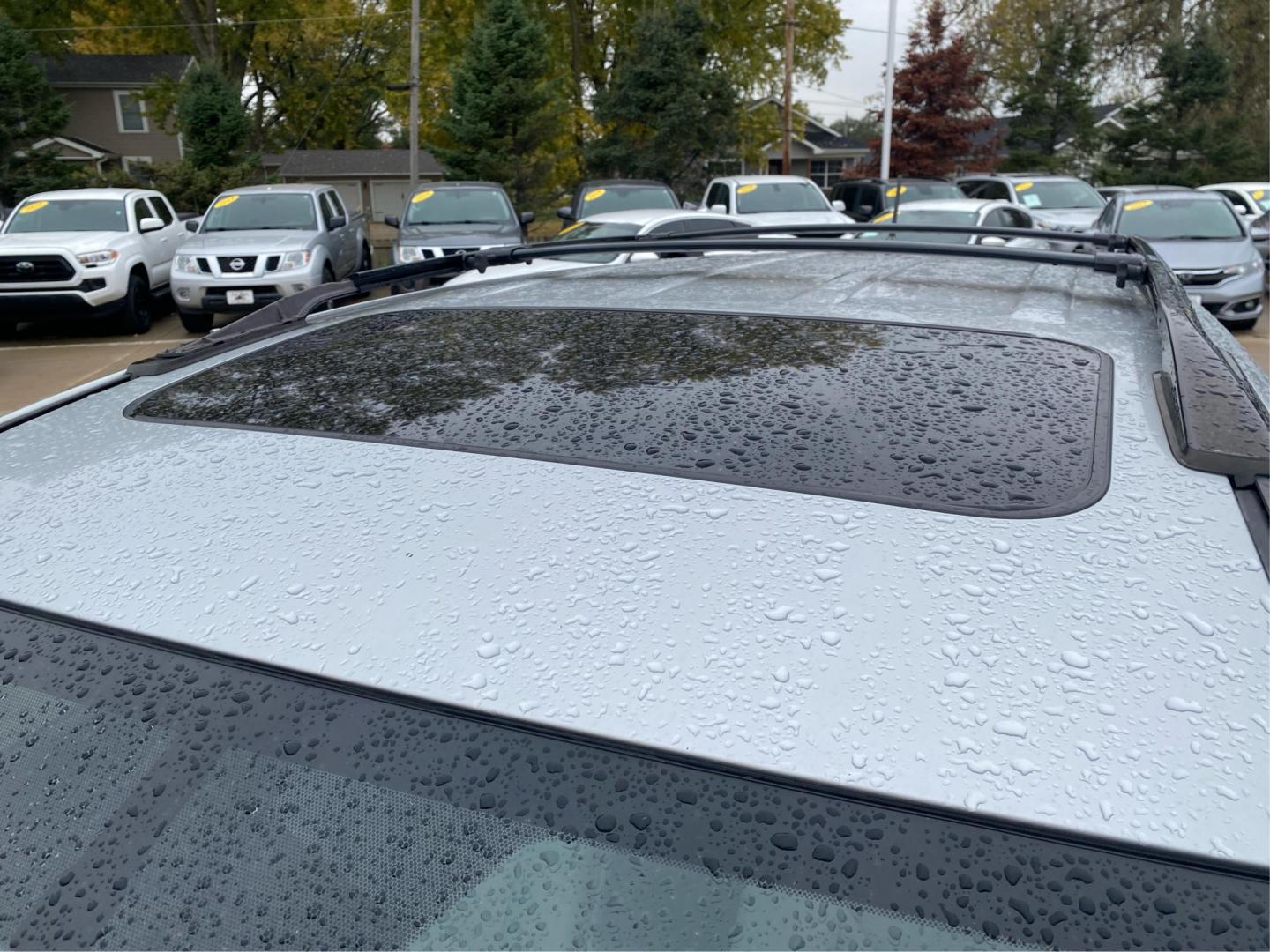 2012 SILVER TOYOTA RAV4 LIMITED (2T3DF4DV4CW) with an 2.5L engine, Automatic transmission, located at 908 SE 14th Street, Des Moines, IA, 50317, (515) 281-0330, 41.580303, -93.597046 - Photo#11