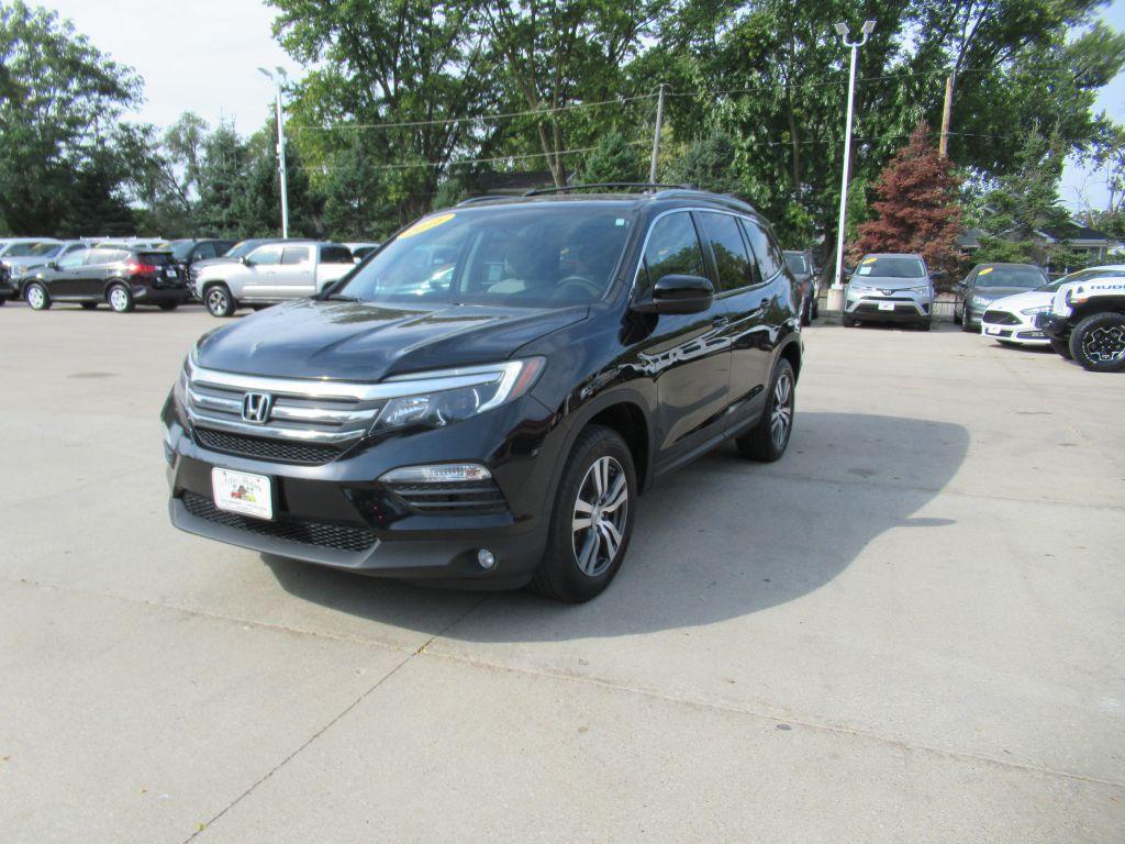 photo of 2016 HONDA PILOT EX