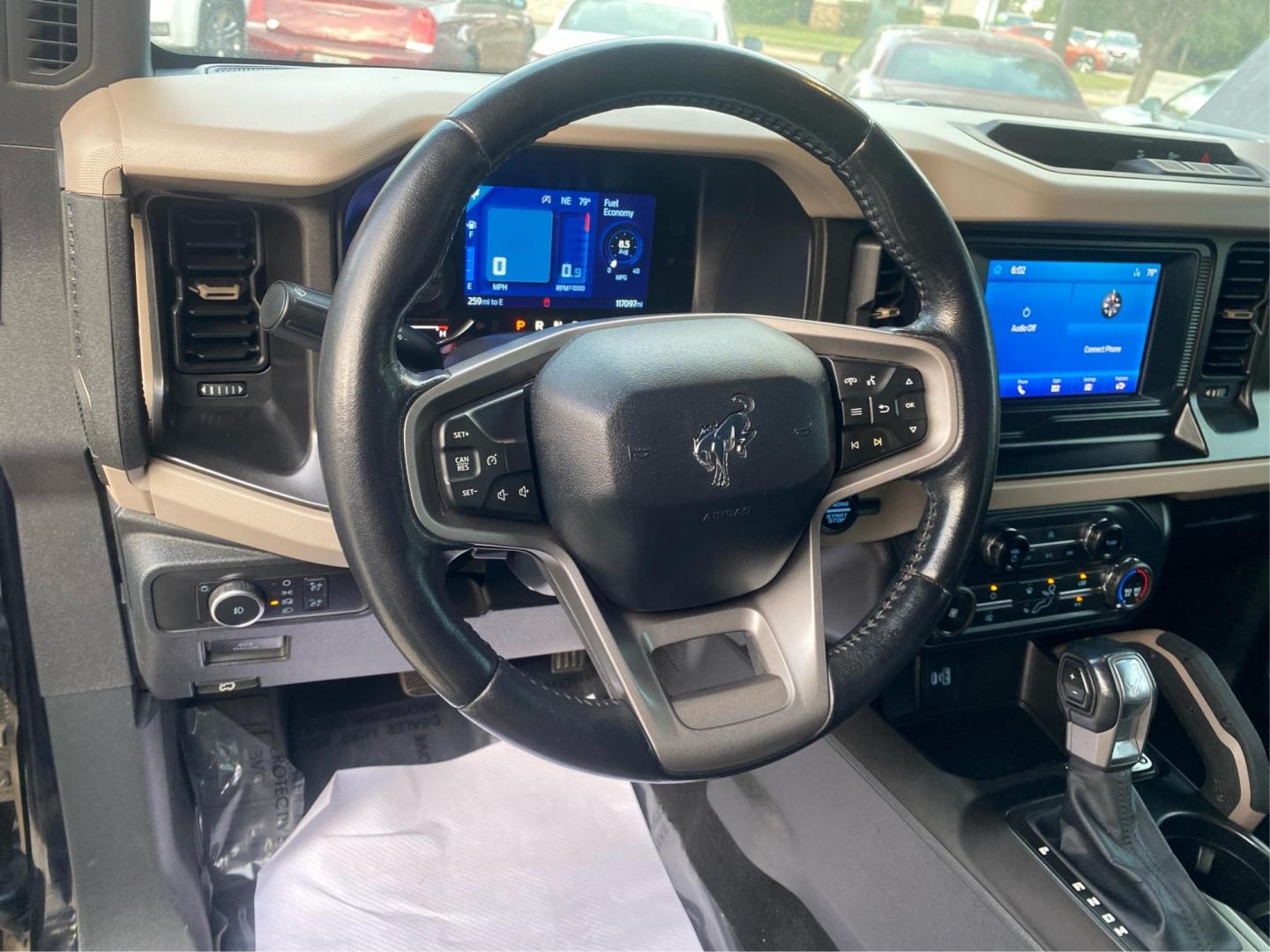 2021 BLUE FORD BRONCO BASE (1FMDE5BH3ML) with an 2.3L engine, Automatic transmission, located at 908 SE 14th Street, Des Moines, IA, 50317, (515) 281-0330, 41.580303, -93.597046 - Photo#16
