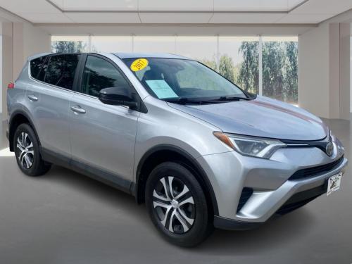 2017 TOYOTA RAV4 LE