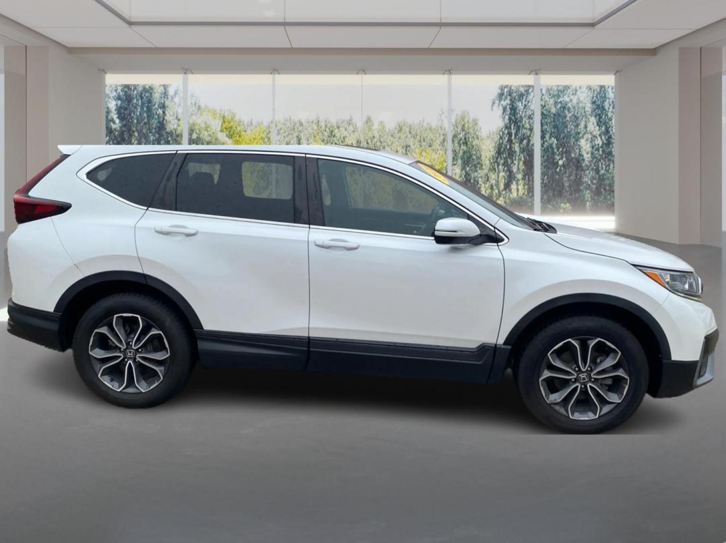 2020 WHITE HONDA CR-V EX (5J6RW2H55LL) with an 1.5L engine, Continuously Variable transmission, located at 908 SE 14th Street, Des Moines, IA, 50317, (515) 281-0330, 41.580303, -93.597046 - Photo#1