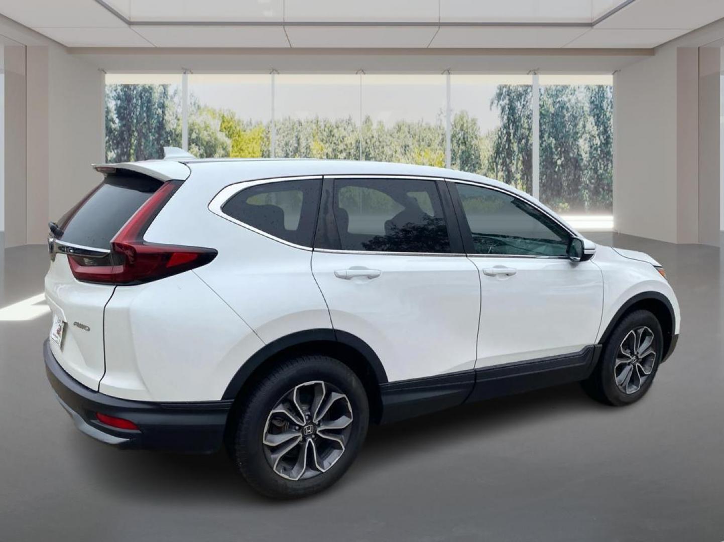 2020 WHITE HONDA CR-V EX (5J6RW2H55LL) with an 1.5L engine, Continuously Variable transmission, located at 908 SE 14th Street, Des Moines, IA, 50317, (515) 281-0330, 41.580303, -93.597046 - Photo#2