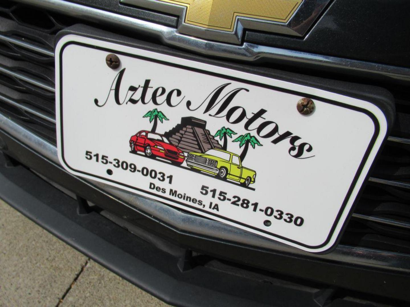 2016 GRAY CHEVROLET MALIBU LT (1G1ZE5ST4GF) with an 1.5L engine, Automatic transmission, located at 908 SE 14th Street, Des Moines, IA, 50317, (515) 281-0330, 41.580303, -93.597046 - Photo#8