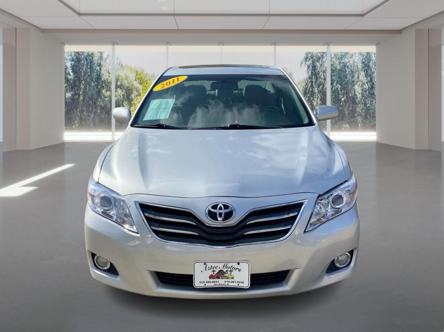 2011 SILVER TOYOTA CAMRY BASE (4T4BF3EK6BR) with an 2.5L engine, Automatic transmission, located at 908 SE 14th Street, Des Moines, IA, 50317, (515) 281-0330, 41.580303, -93.597046 - Photo#6