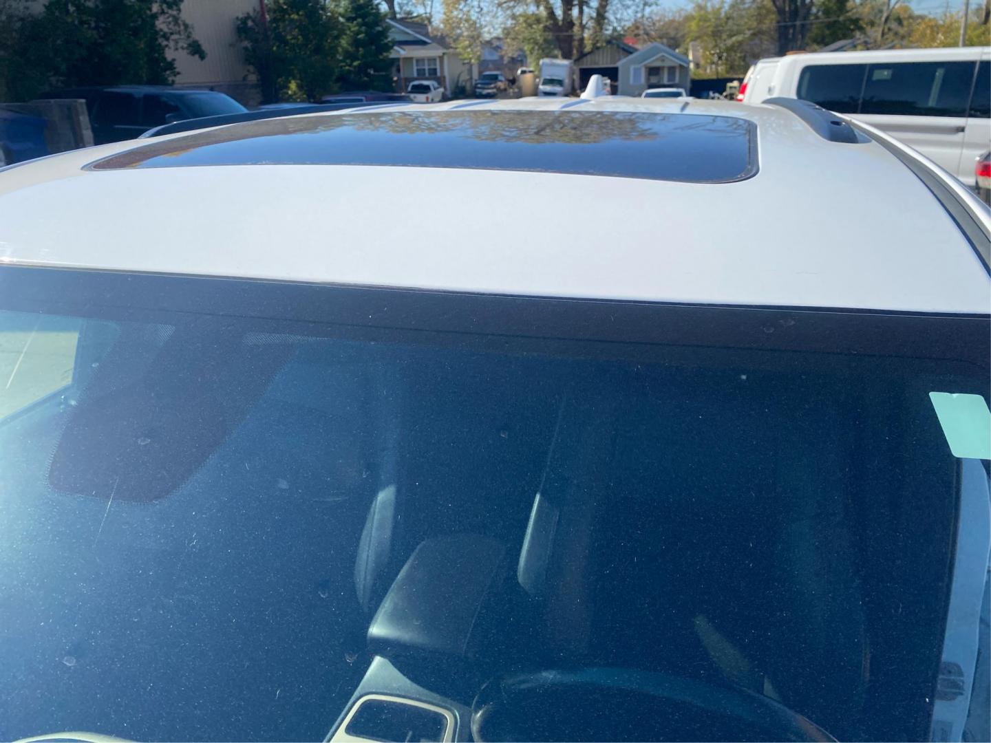 2015 WHITE JEEP GRAND CHEROKEE LAREDO (1C4RJFAG5FC) with an 3.6L engine, Automatic transmission, located at 908 SE 14th Street, Des Moines, IA, 50317, (515) 281-0330, 41.580303, -93.597046 - Photo#11