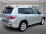 2013 SILVER TOYOTA HIGHLANDER HYBRID LIMITED (JTEDC3EH3D2) with an 3.5L engine, Continuously Variable transmission, located at 908 SE 14th Street, Des Moines, IA, 50317, (515) 281-0330, 41.580303, -93.597046 - Photo#2