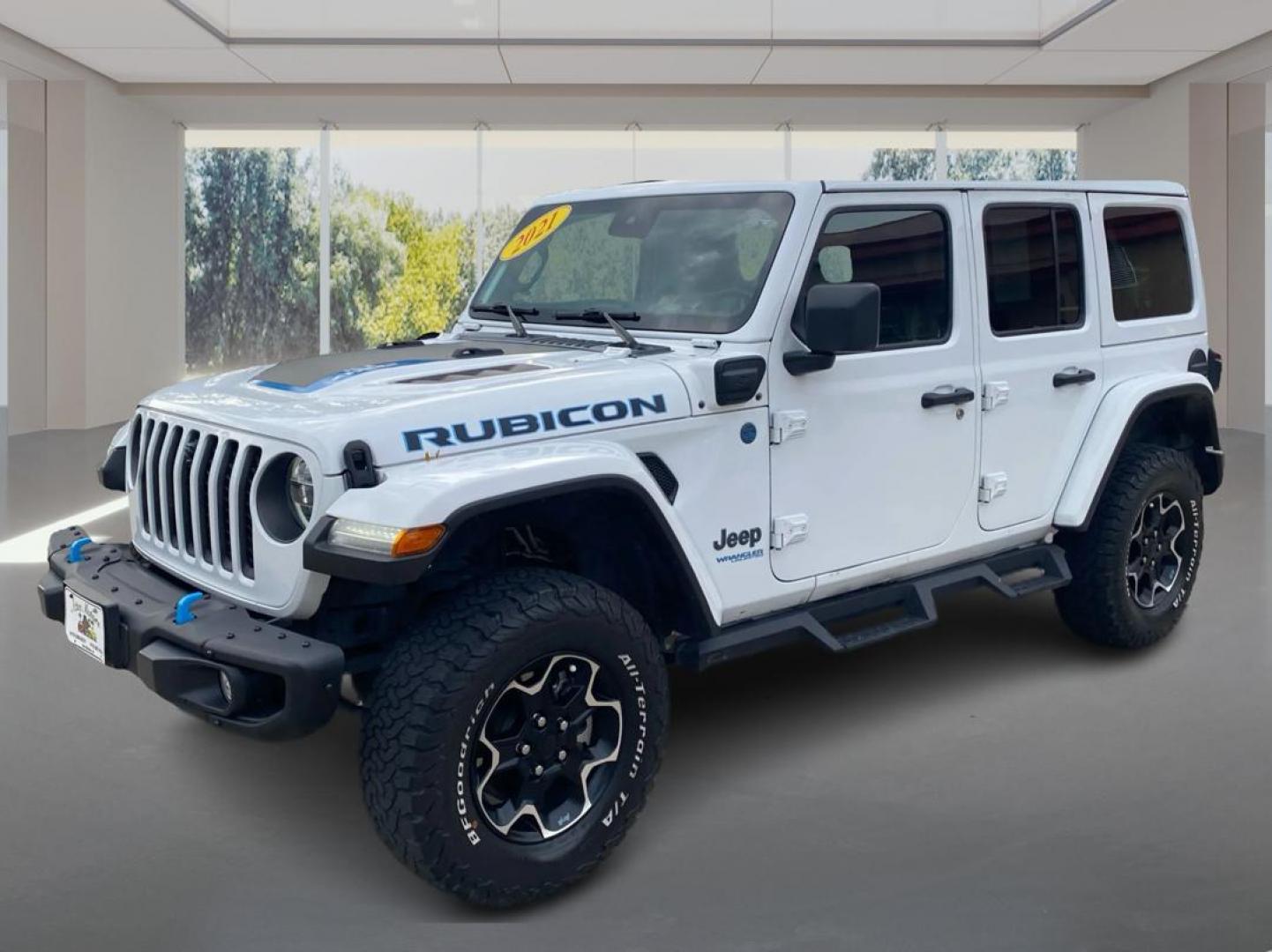 2021 WHITE JEEP WRANGLER UNLIMI RUBICON 4XE (1C4JJXR61MW) with an 2.0L engine, Automatic transmission, located at 908 SE 14th Street, Des Moines, IA, 50317, (515) 281-0330, 41.580303, -93.597046 - Photo#7