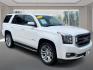 2020 WHITE GMC YUKON SLT (1GKS2BKC8LR) with an 5.3L engine, Automatic transmission, located at 908 SE 14th Street, Des Moines, IA, 50317, (515) 281-0330, 41.580303, -93.597046 - Photo#0