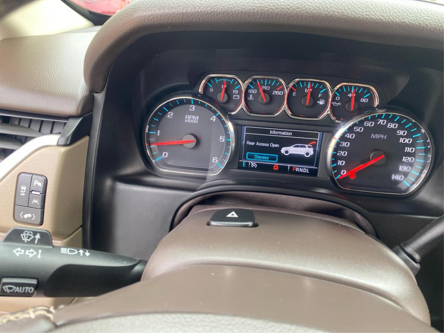 2020 WHITE GMC YUKON SLT (1GKS2BKC8LR) with an 5.3L engine, Automatic transmission, located at 908 SE 14th Street, Des Moines, IA, 50317, (515) 281-0330, 41.580303, -93.597046 - Photo#15