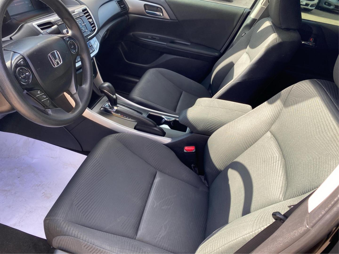 2015 BLACK HONDA ACCORD LX (1HGCR2F35FA) with an 2.4L engine, Continuously Variable transmission, located at 908 SE 14th Street, Des Moines, IA, 50317, (515) 281-0330, 41.580303, -93.597046 - Photo#8