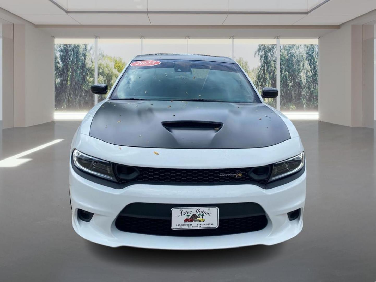 2023 WHITE DODGE CHARGER SCAT PACK (2C3CDXGJXPH) with an 6.4L engine, Automatic transmission, located at 908 SE 14th Street, Des Moines, IA, 50317, (515) 281-0330, 41.580303, -93.597046 - Photo#6