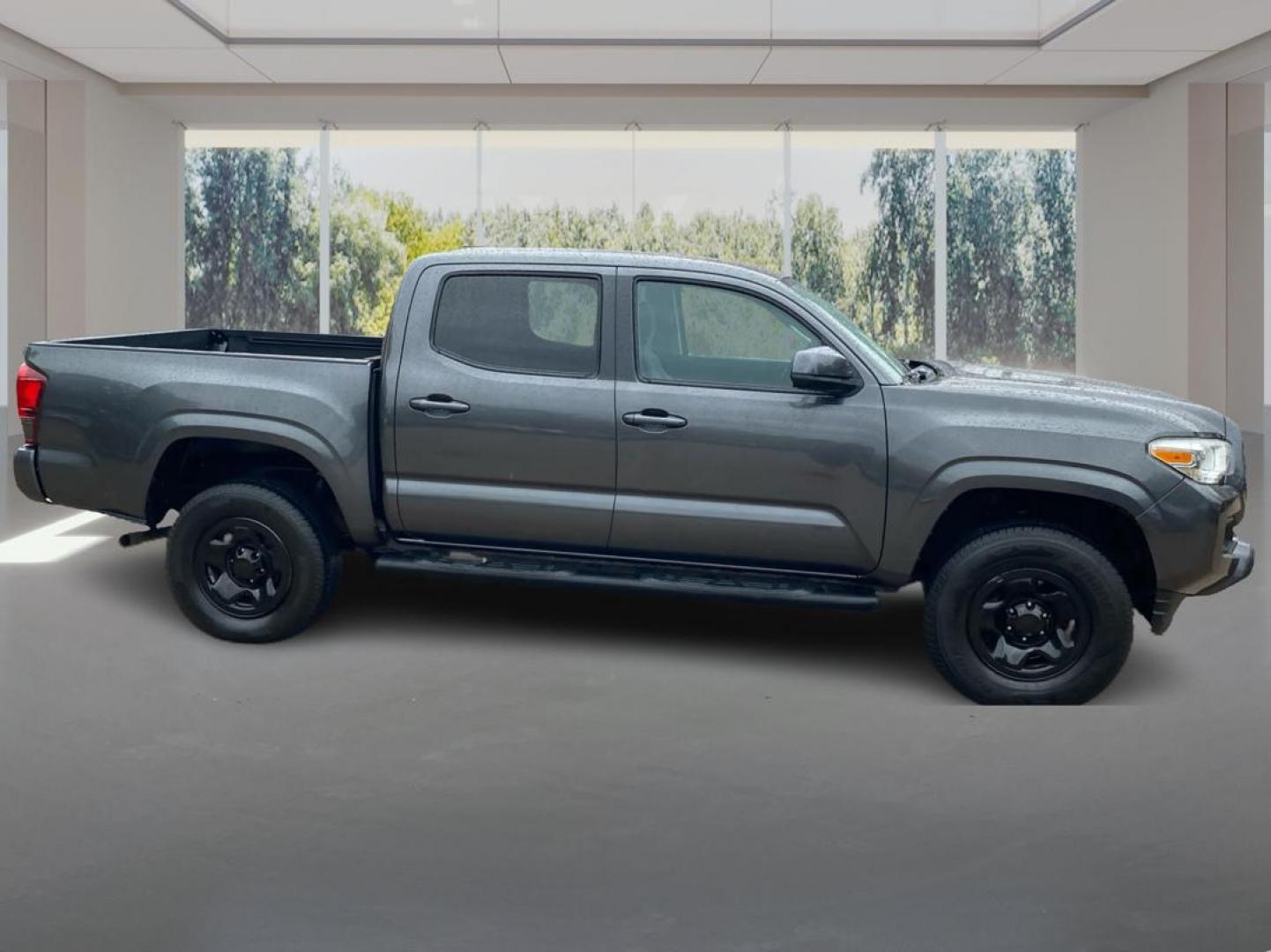 2019 GRAY TOYOTA TACOMA DOUBLE CAB SR (3TMCZ5AN8KM) with an 3.5L engine, Automatic transmission, located at 908 SE 14th Street, Des Moines, IA, 50317, (515) 281-0330, 41.580303, -93.597046 - Photo#1