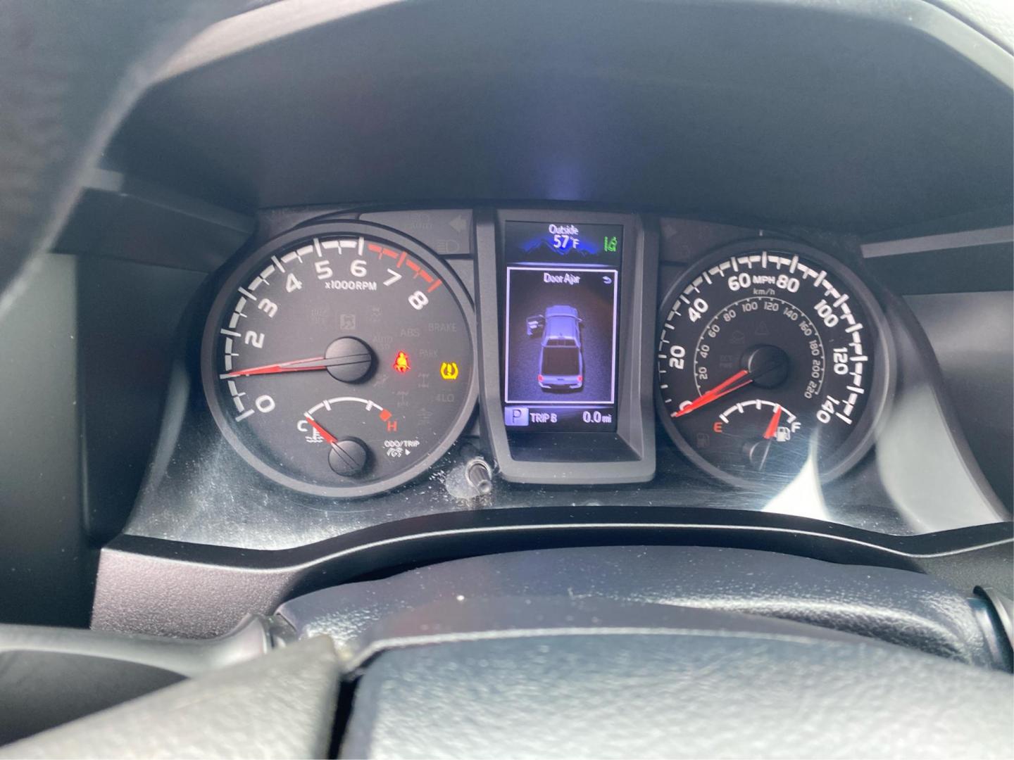 2019 GRAY TOYOTA TACOMA DOUBLE CAB SR (3TMCZ5AN8KM) with an 3.5L engine, Automatic transmission, located at 908 SE 14th Street, Des Moines, IA, 50317, (515) 281-0330, 41.580303, -93.597046 - Photo#14