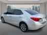 2018 SILVER TOYOTA COROLLA XLE (2T1BURHE6JC) with an 1.8L engine, Continuously Variable transmission, located at 908 SE 14th Street, Des Moines, IA, 50317, (515) 281-0330, 41.580303, -93.597046 - Photo#4