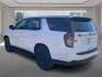 2021 WHITE CHEVROLET TAHOE 1500 (1GNSKLED5MR) with an 5.3L engine, Automatic transmission, located at 908 SE 14th Street, Des Moines, IA, 50317, (515) 281-0330, 41.580303, -93.597046 - Photo#4