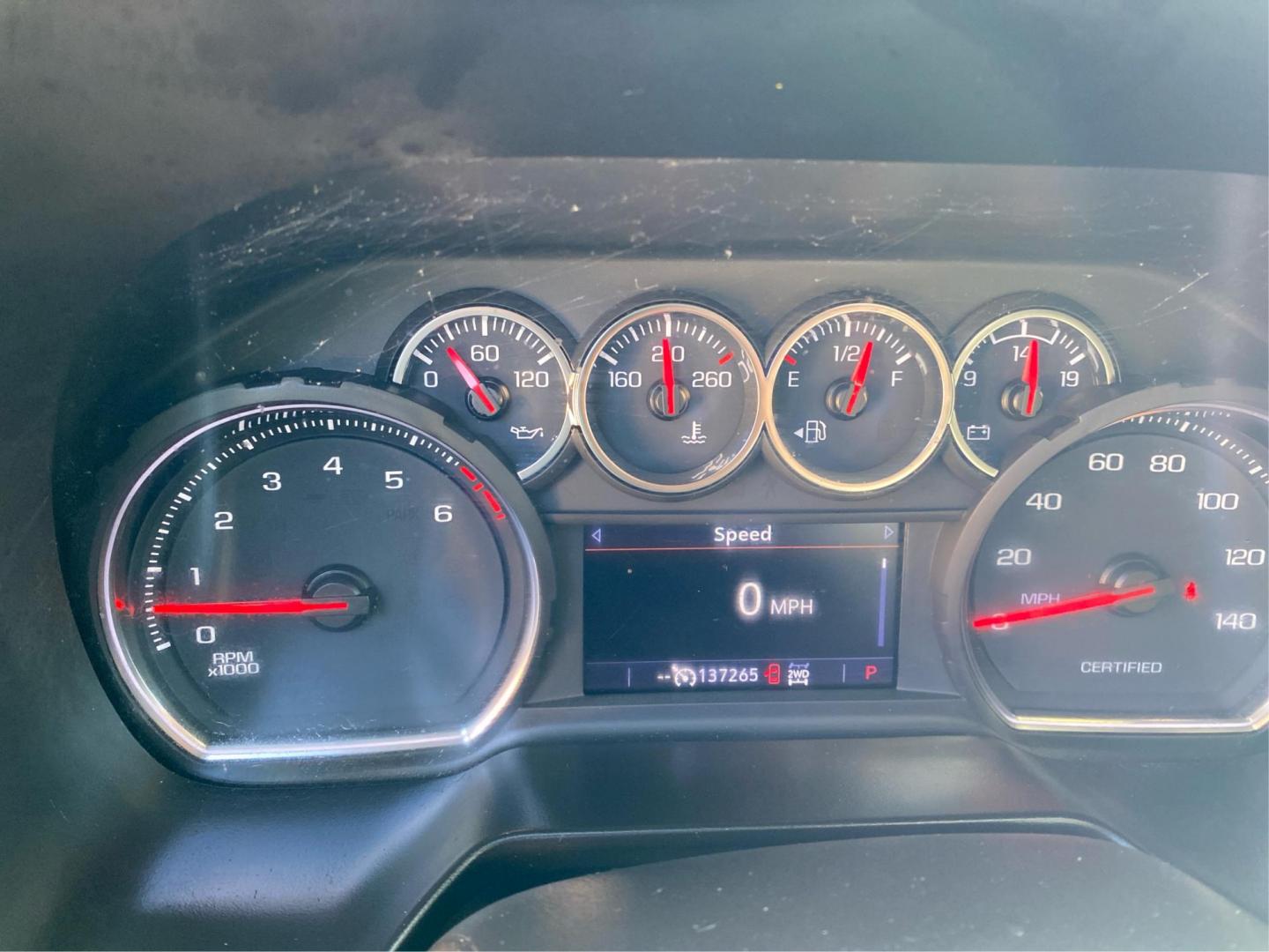 2021 WHITE CHEVROLET TAHOE 1500 (1GNSKLED5MR) with an 5.3L engine, Automatic transmission, located at 908 SE 14th Street, Des Moines, IA, 50317, (515) 281-0330, 41.580303, -93.597046 - Photo#15