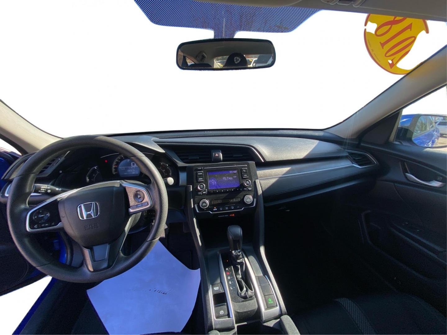 2018 BLUE HONDA CIVIC LX (19XFC2F55JE) with an 2.0L engine, Continuously Variable transmission, located at 908 SE 14th Street, Des Moines, IA, 50317, (515) 281-0330, 41.580303, -93.597046 - Photo#21