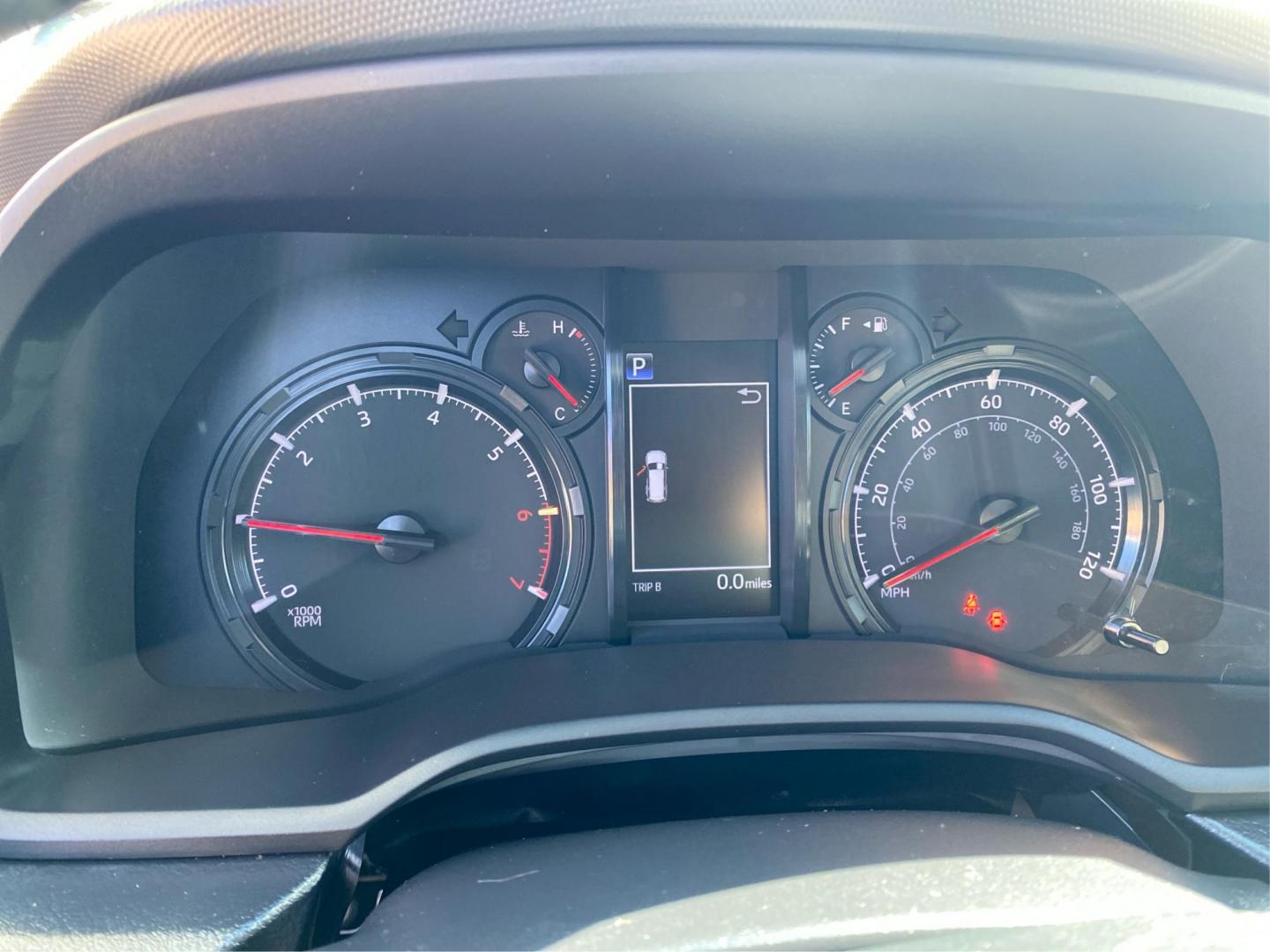 2021 BLUE TOYOTA 4RUNNER SR5/SR5 PREMIUM (JTENU5JR3M5) with an 4.0L engine, Automatic transmission, located at 908 SE 14th Street, Des Moines, IA, 50317, (515) 281-0330, 41.580303, -93.597046 - Photo#15