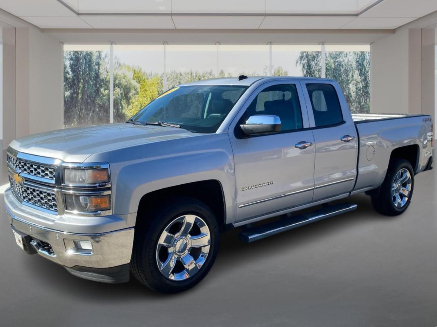 2014 SILVER CHEVROLET SILVERADO 1500 LTZ (1GCVKSEC5EZ) with an 5.3L engine, Automatic transmission, located at 908 SE 14th Street, Des Moines, IA, 50317, (515) 281-0330, 41.580303, -93.597046 - Photo#7
