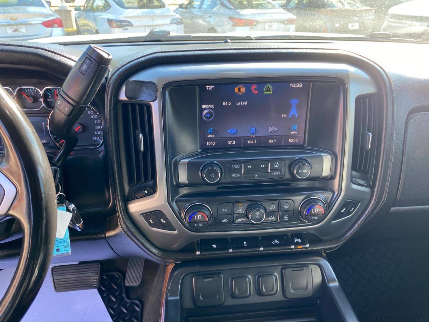 2014 SILVER CHEVROLET SILVERADO 1500 LTZ (1GCVKSEC5EZ) with an 5.3L engine, Automatic transmission, located at 908 SE 14th Street, Des Moines, IA, 50317, (515) 281-0330, 41.580303, -93.597046 - Photo#12