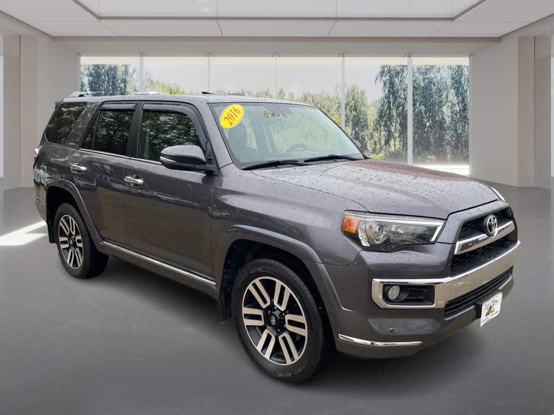 photo of 2016 TOYOTA 4RUNNER SR5/SR5 PREMIUM