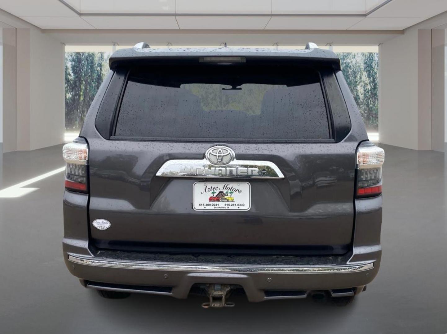 2016 GRAY TOYOTA 4RUNNER SR5/SR5 PREMIUM (JTEBU5JR1G5) with an 4.0L engine, Automatic transmission, located at 908 SE 14th Street, Des Moines, IA, 50317, (515) 281-0330, 41.580303, -93.597046 - Photo#3