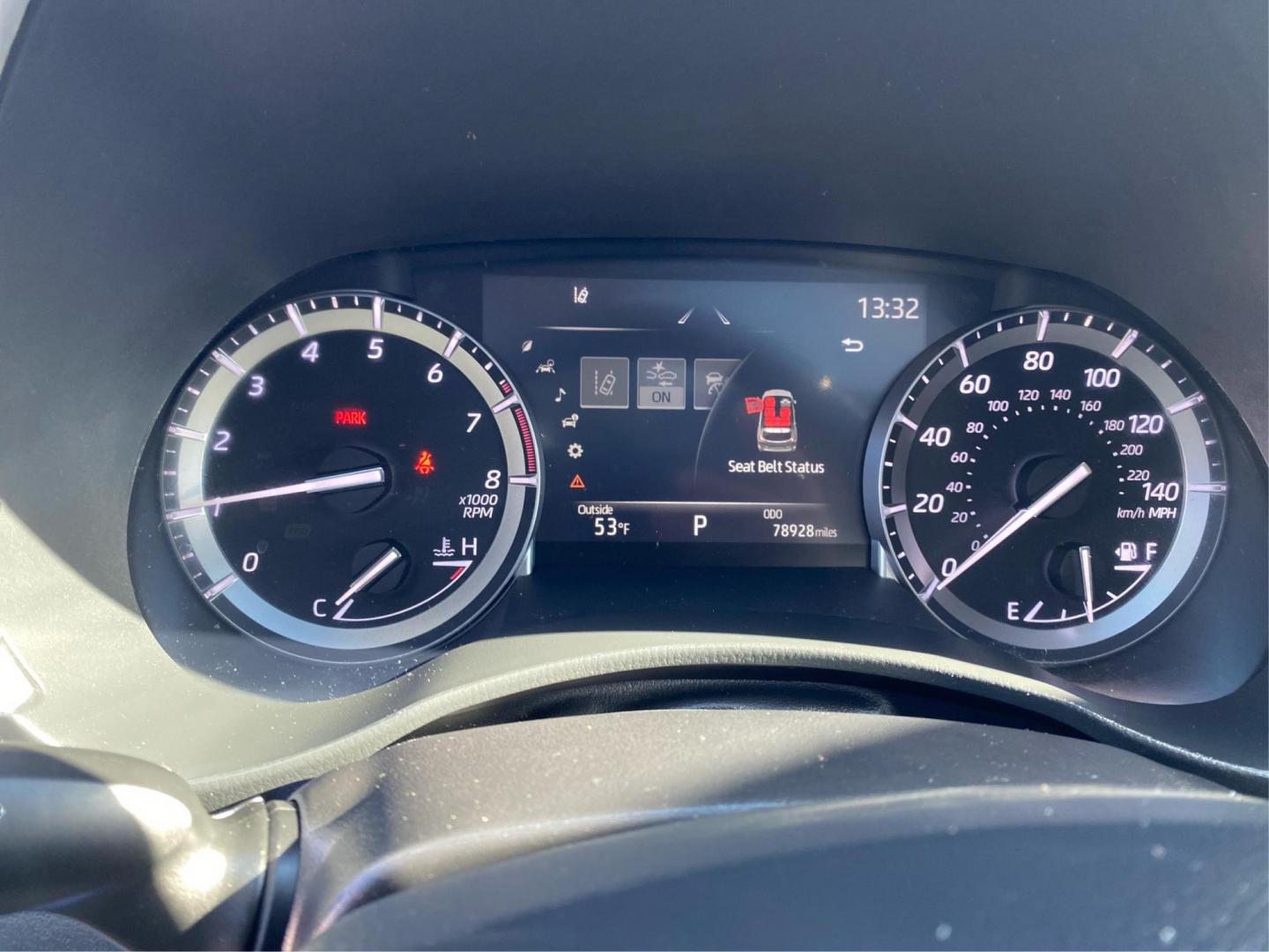 2021 RED TOYOTA HIGHLANDER XLE (5TDGZRBHXMS) with an 3.5L engine, Automatic transmission, located at 908 SE 14th Street, Des Moines, IA, 50317, (515) 281-0330, 41.580303, -93.597046 - Photo#15