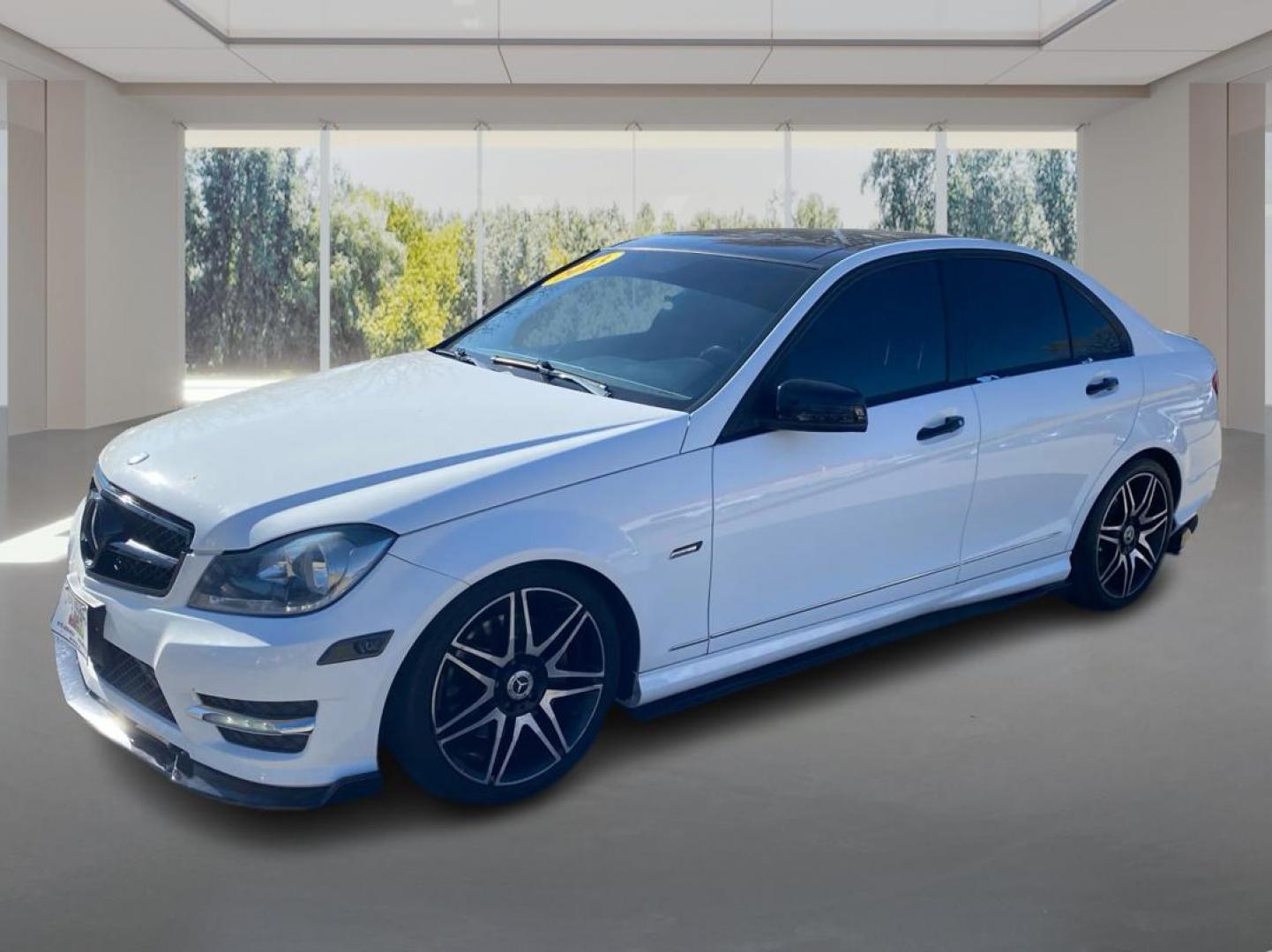 2013 WHITE MERCEDES-BENZ C-CLASS C300 4MATIC (WDDGF8AB5DA) with an 3.5L engine, Automatic transmission, located at 908 SE 14th Street, Des Moines, IA, 50317, (515) 281-0330, 41.580303, -93.597046 - Photo#7