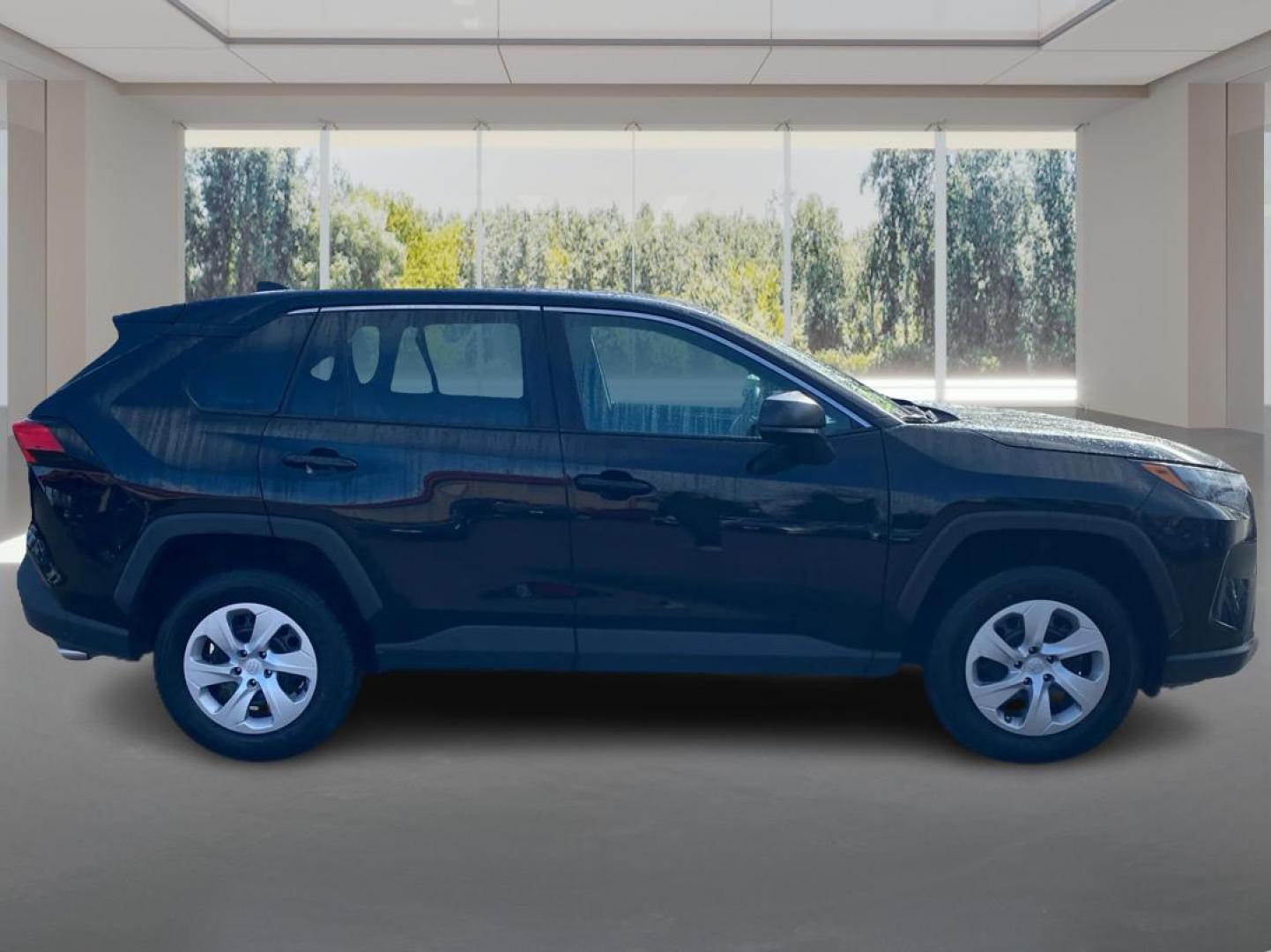 2025 BLACK TOYOTA RAV4 LE (2T3H1RFV0SW) with an 2.5L engine, Automatic transmission, located at 908 SE 14th Street, Des Moines, IA, 50317, (515) 281-0330, 41.580303, -93.597046 - Photo#1