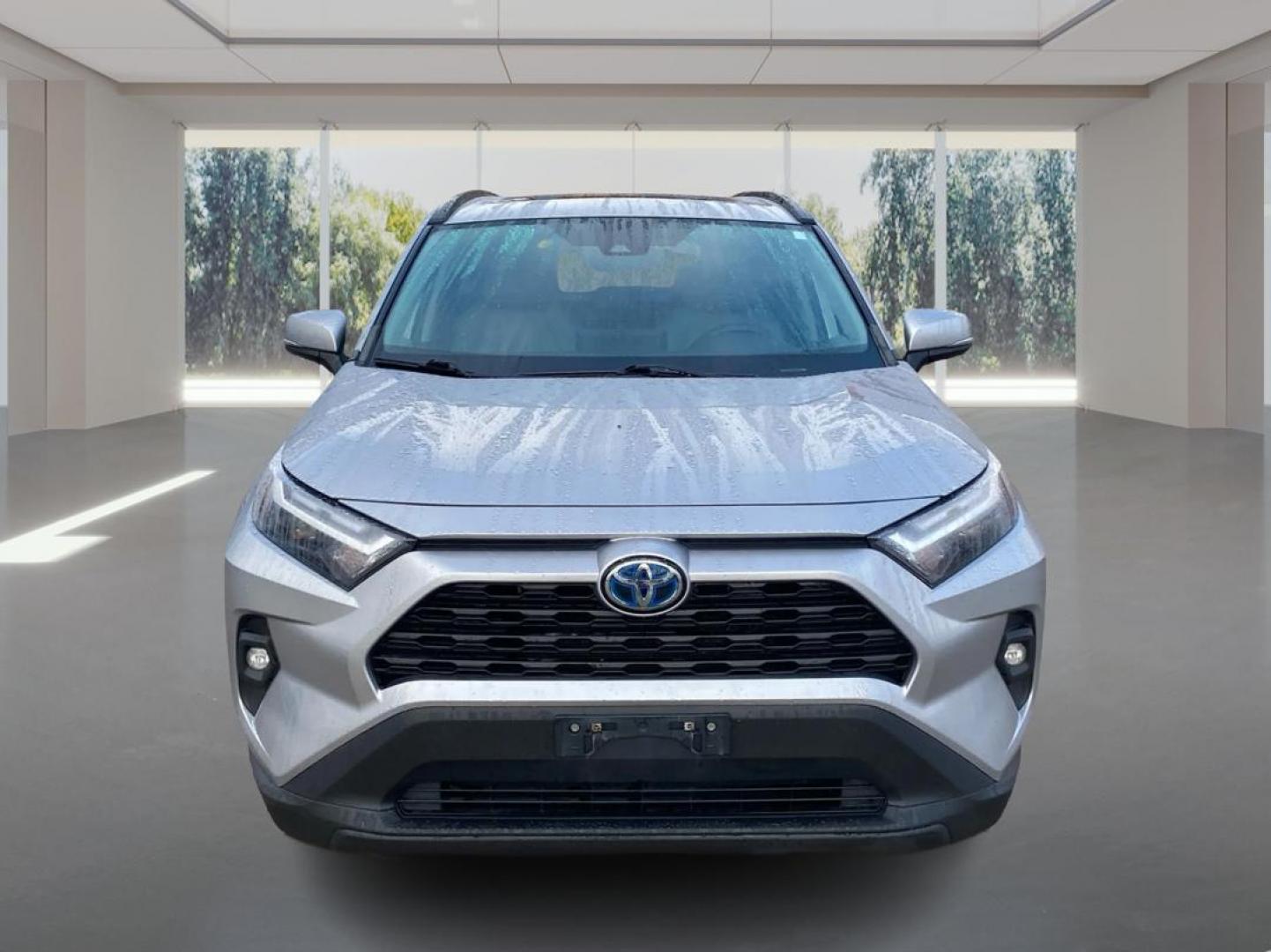 2022 SILVER TOYOTA RAV4 XLE PREMIUM (4T3B6RFV8NU) with an 2.5L engine, Continuously Variable transmission, located at 908 SE 14th Street, Des Moines, IA, 50317, (515) 281-0330, 41.580303, -93.597046 - Photo#6