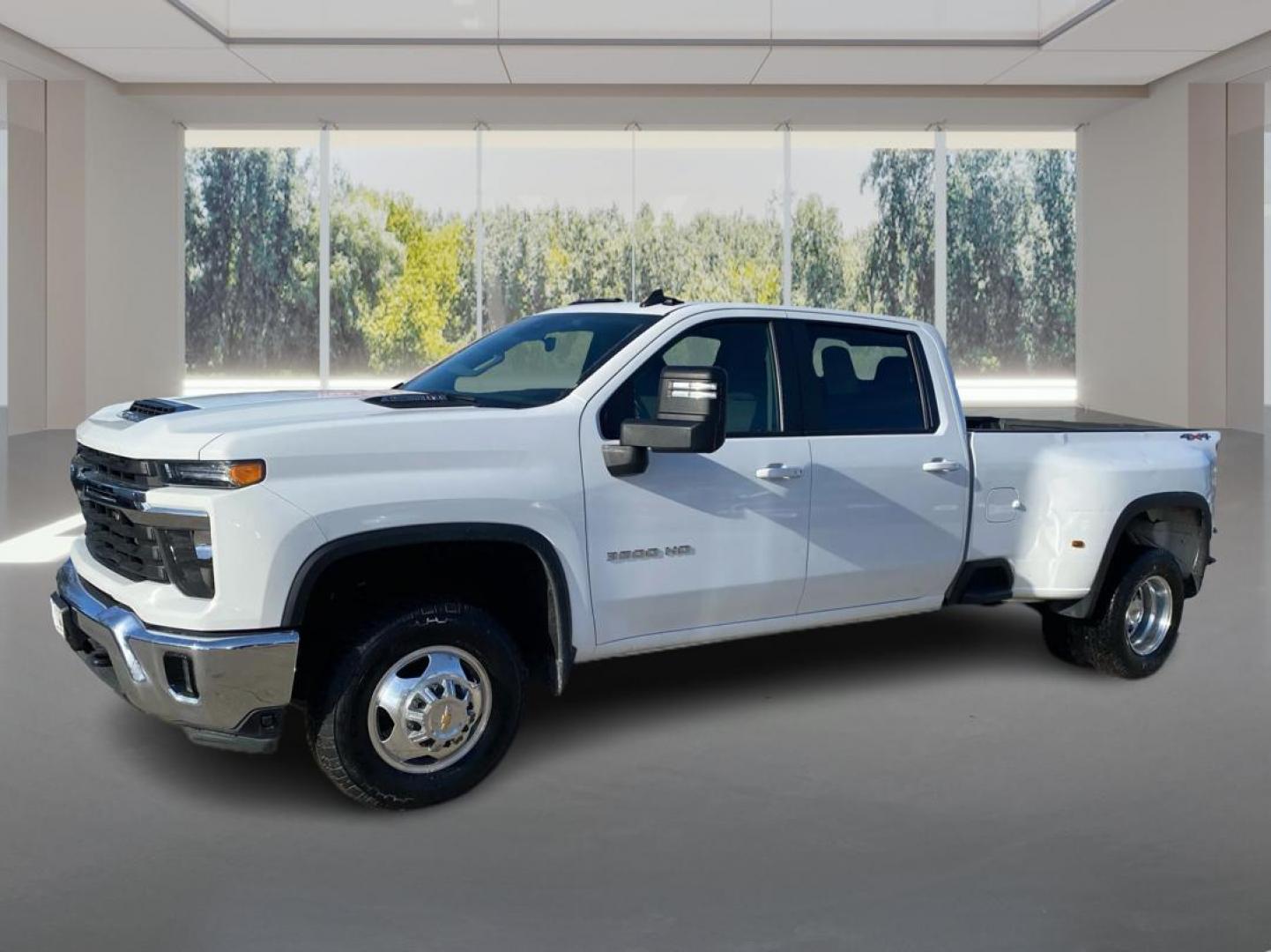 2024 WHITE CHEVROLET SILVERADO 3500 LT (1GC4YTEY1RF) with an 6.6L engine, Automatic transmission, located at 908 SE 14th Street, Des Moines, IA, 50317, (515) 281-0330, 41.580303, -93.597046 - Photo#7