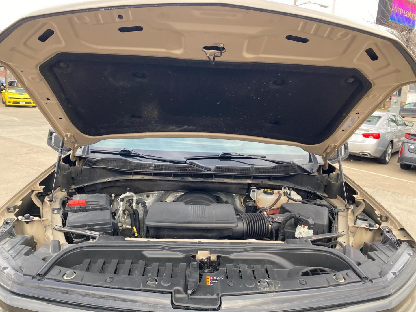 2022 TAN CHEVROLET SILVERADO 1500 ZR2 (3GCUDHEL4NG) with an 6.2L engine, Automatic transmission, located at 908 SE 14th Street, Des Moines, IA, 50317, (515) 281-0330, 41.580303, -93.597046 - Photo#10