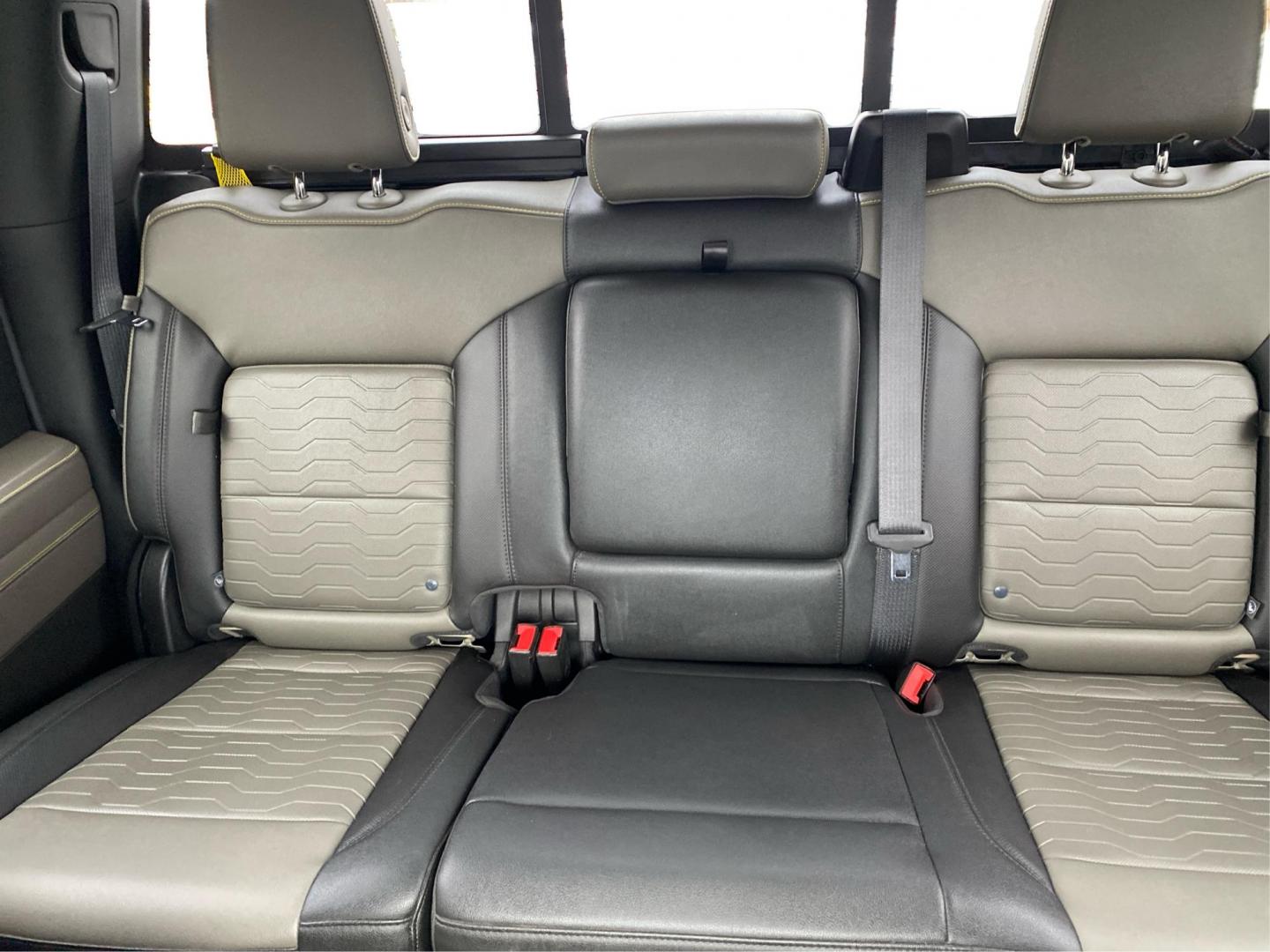 2022 TAN CHEVROLET SILVERADO 1500 ZR2 (3GCUDHEL4NG) with an 6.2L engine, Automatic transmission, located at 908 SE 14th Street, Des Moines, IA, 50317, (515) 281-0330, 41.580303, -93.597046 - Photo#13