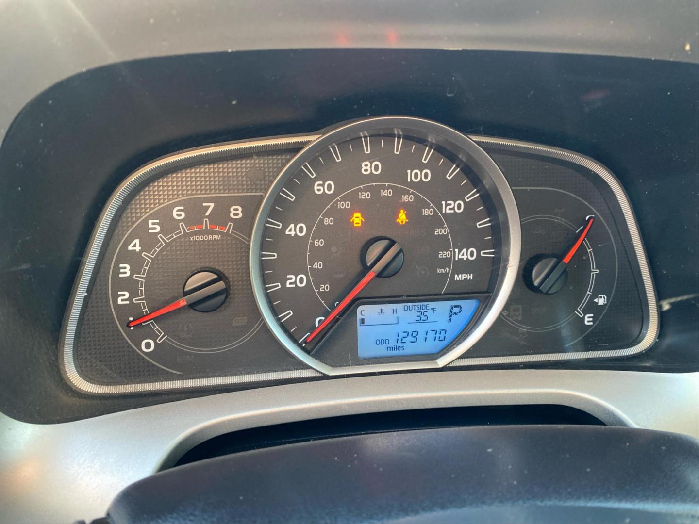 2015 SILVER TOYOTA RAV4 LE (2T3BFREV1FW) with an 2.5L engine, Automatic transmission, located at 908 SE 14th Street, Des Moines, IA, 50317, (515) 281-0330, 41.580303, -93.597046 - Photo#15