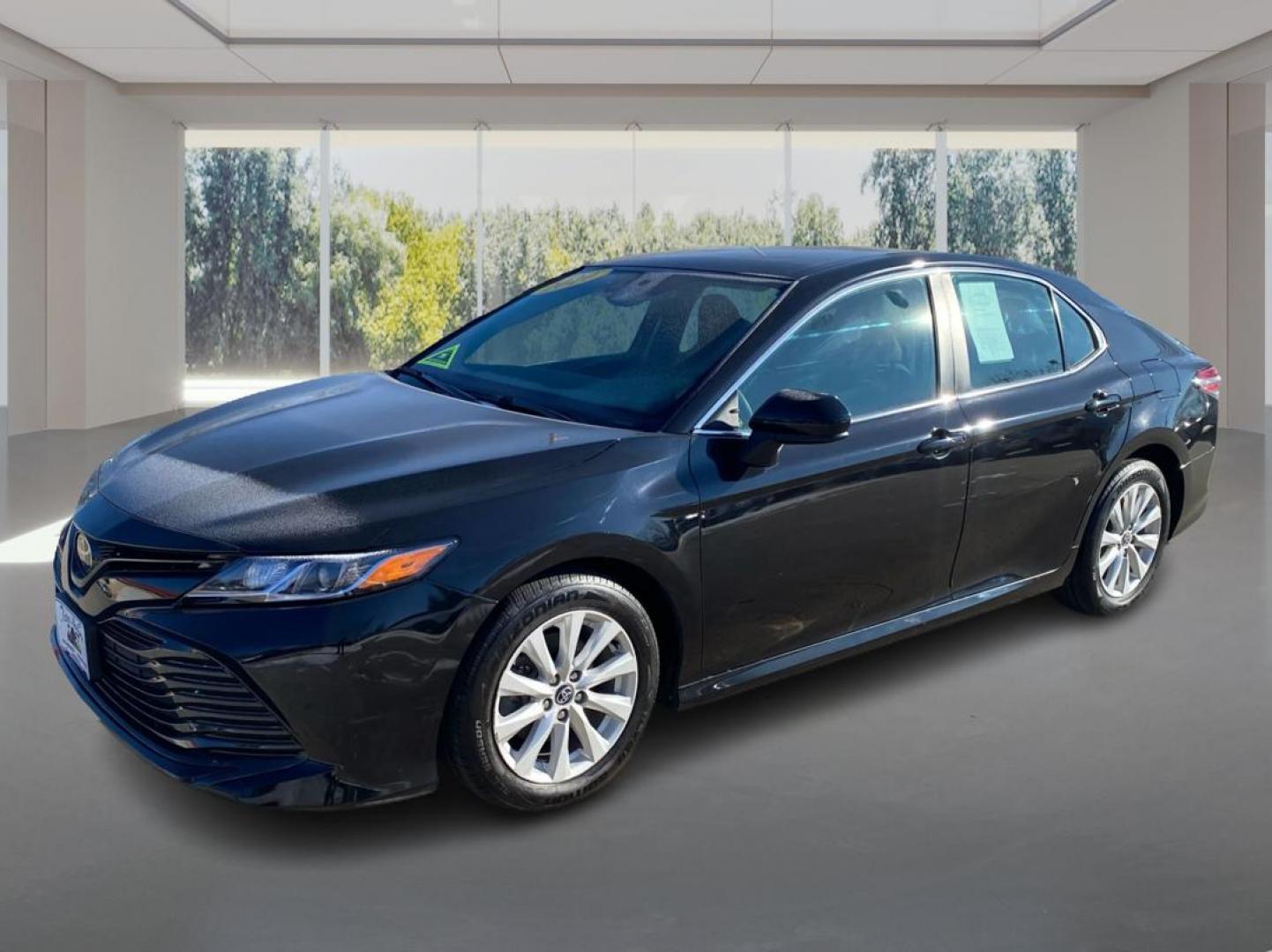2020 BLACK TOYOTA CAMRY LE (4T1C11AK3LU) with an 2.5L engine, Automatic transmission, located at 908 SE 14th Street, Des Moines, IA, 50317, (515) 281-0330, 41.580303, -93.597046 - Photo#7