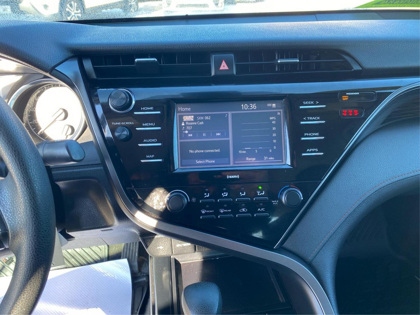 2020 BLACK TOYOTA CAMRY LE (4T1C11AK3LU) with an 2.5L engine, Automatic transmission, located at 908 SE 14th Street, Des Moines, IA, 50317, (515) 281-0330, 41.580303, -93.597046 - Photo#13