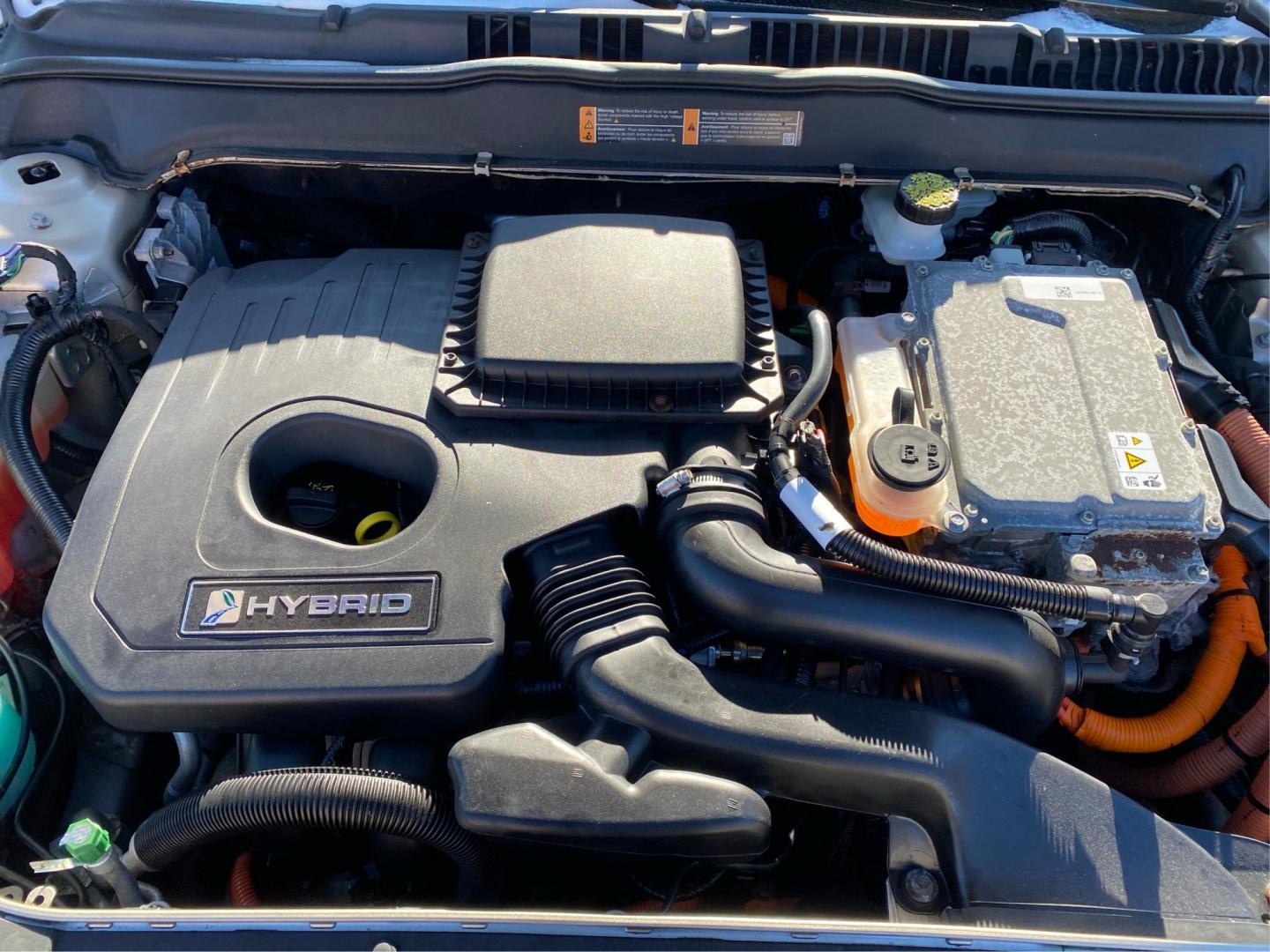 2018 GOLD FORD FUSION S HYBRID (3FA6P0UU5JR) with an 2.0L engine, Continuously Variable transmission, located at 908 SE 14th Street, Des Moines, IA, 50317, (515) 281-0330, 41.580303, -93.597046 - Photo#10