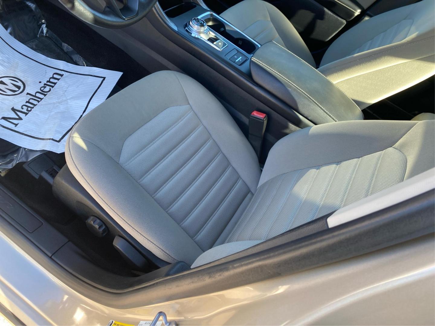 2018 GOLD FORD FUSION S HYBRID (3FA6P0UU5JR) with an 2.0L engine, Continuously Variable transmission, located at 908 SE 14th Street, Des Moines, IA, 50317, (515) 281-0330, 41.580303, -93.597046 - Photo#18