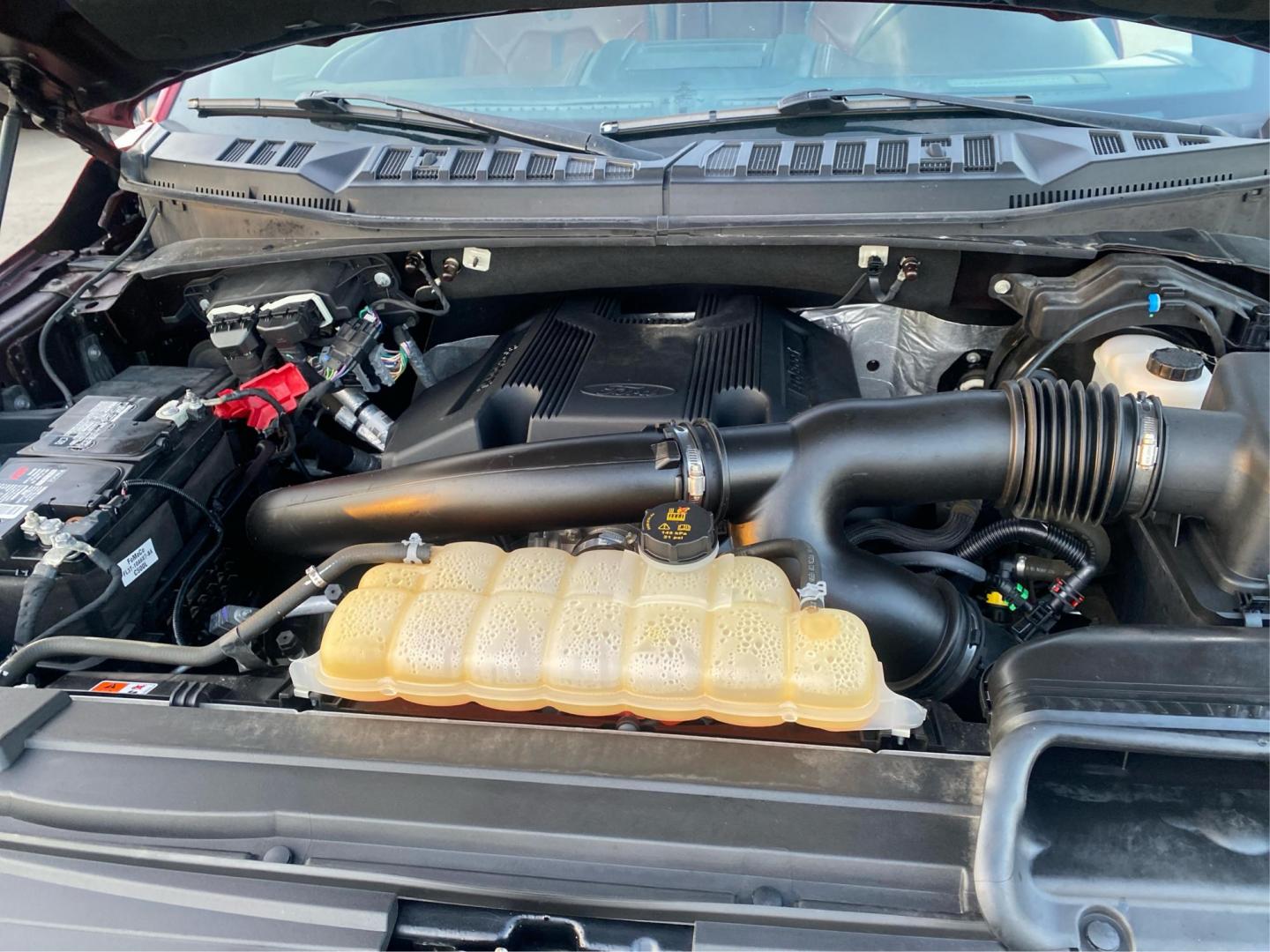 2018 RED FORD F150 SUPERCREW KING RANCH (1FTEW1EG8JF) with an 3.5L engine, Automatic transmission, located at 908 SE 14th Street, Des Moines, IA, 50317, (515) 281-0330, 41.580303, -93.597046 - Photo#10